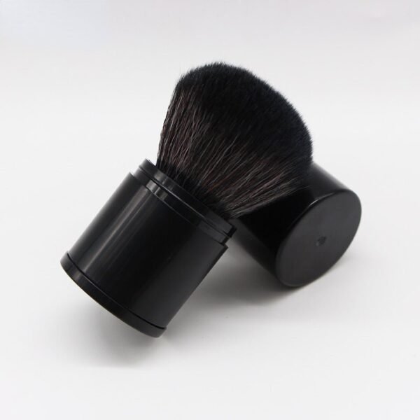 Retractable Powder Blush Brush - Portable, Soft Bristles, Travel Size