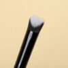 Professional Detail Concealer Brush: Ideal for Face Makeup Application