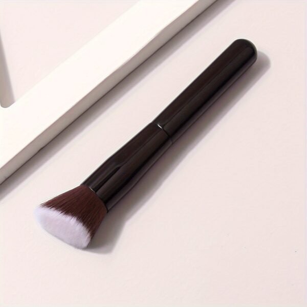 Black Angled Contour Brush - Soft Bristles for Blush, Powder, and Multifunctional Makeup
